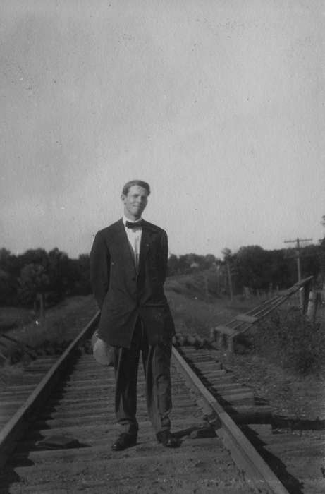 railroad, bow tie, Portraits - Individual, Iowa, Iowa History, IA, history of Iowa, King, Tom and Kay, train tracks