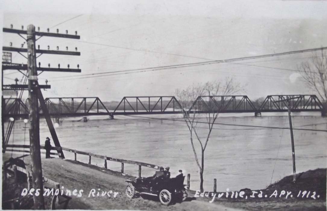 Eddyville, IA, Iowa History, Lemberger, LeAnn, history of Iowa, Lakes, Rivers, and Streams, bridge, Motorized Vehicles, car, river, Iowa