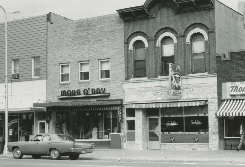 bar, Cities and Towns, tavern, Iowa History, Main Streets & Town Squares, history of Iowa, Waverly Public Library, Iowa, Businesses and Factories, clothing store