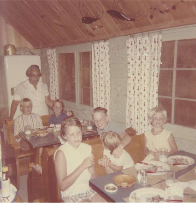 Potter, Ann, Families, Children, Homes, Food and Meals, Okoboji, IA, Iowa, Iowa History, history of Iowa