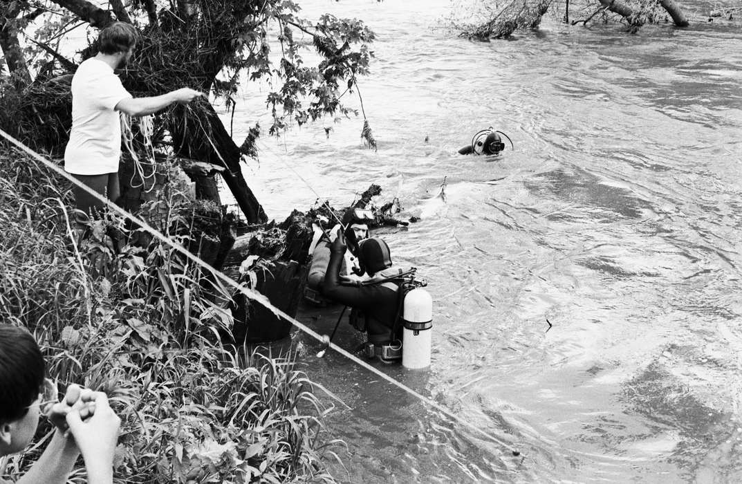 Lakes, Rivers, and Streams, Coon Rapids, Coon Rapids Enterprise, diver, Iowa, historic, United States, Labor and Occupations, ia, history, Photos, IA