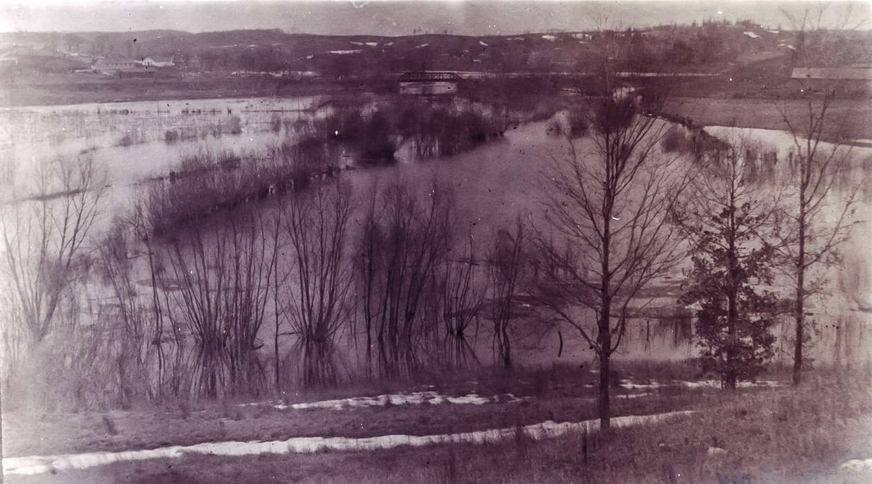 Landscapes, Iowa History, history of Iowa, bridge, Floods, Anamosa Library & Learning Center, Iowa, Anamosa, IA, Winter, snow