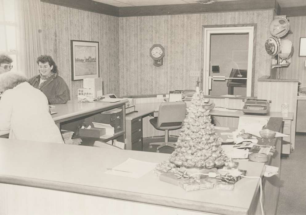 Waverly Public Library, Iowa History, history of Iowa, Labor and Occupations, Waverly, IA, typewriter, christmas tree, Iowa