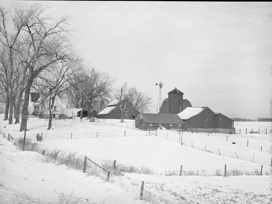 Homes, delete, Farms, Iowa, Winter, Landscapes, Barns, Library of Congress, fence, history of Iowa, duplicate, Iowa History