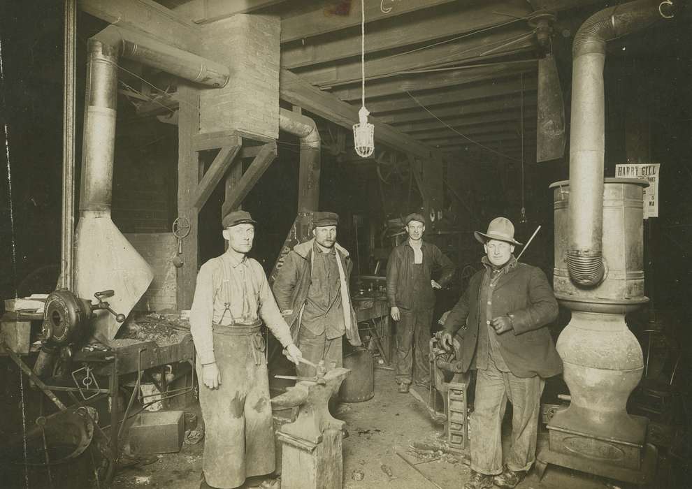 suspenders, Labor and Occupations, correct date needed, Businesses and Factories, Cities and Towns, anvil, Portraits - Group, blacksmith, Coon Rapids Enterprise, forge