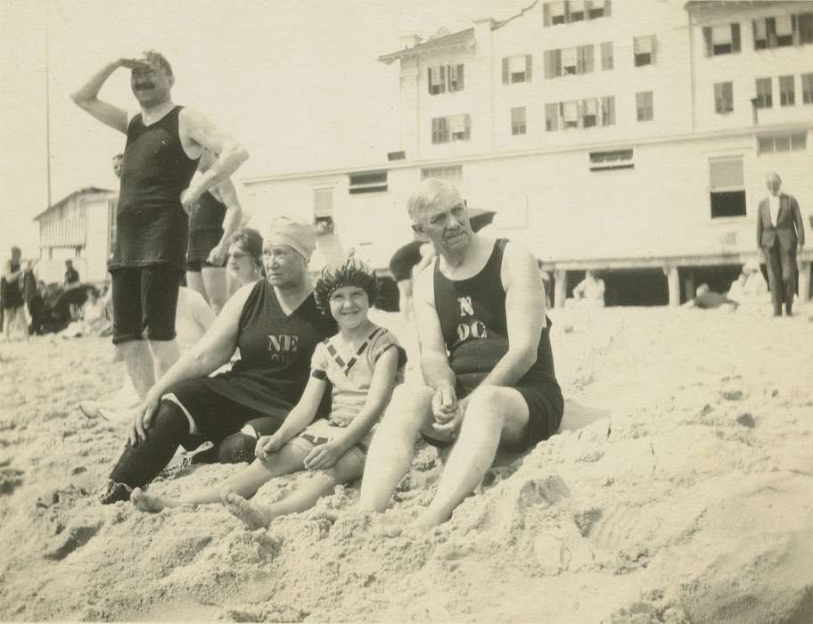 Ager and Coy, Travel, history, Portraits - Group, historic, Iowa, Outdoor Recreation, Children, ia, Leisure, Photos, Families