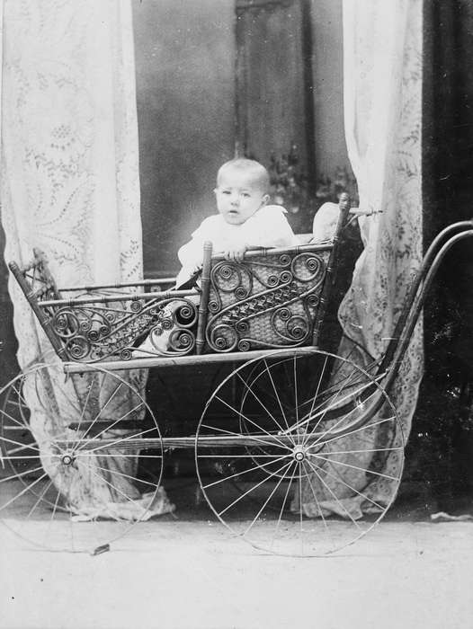 Lemberger, LeAnn, curtains, Ottumwa, IA, stroller, baby carriage, Portraits - Individual, Children, Iowa, Iowa History, history of Iowa, baby, infant