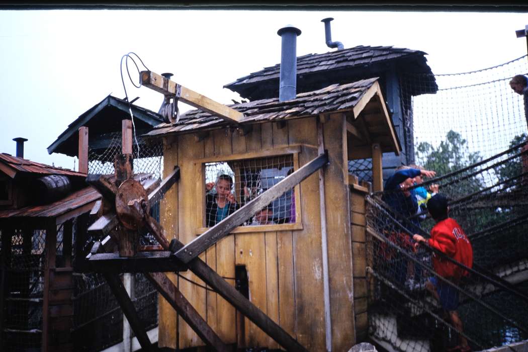 ia, playground, second grade missouri trip, Iowa, history, Photos, Coon Rapids Enterprise, Portraits - Group, missouri trip, historic, United States, MO, school trip