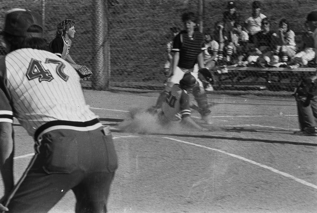 softball team, Coon Rapids Enterprise, Coon Rapids, softball, Iowa, softball diamond, historic, softball field, Sports, United States, ia, softball player, women's sports, history, Photos, IA
