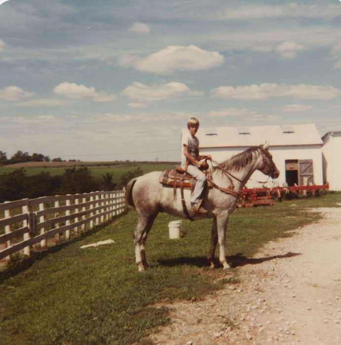 horseback riding, Animals, Farms, Albia, IA, Portraits - Individual, Iowa History, Bettis, Julie, Iowa, history of Iowa, horse