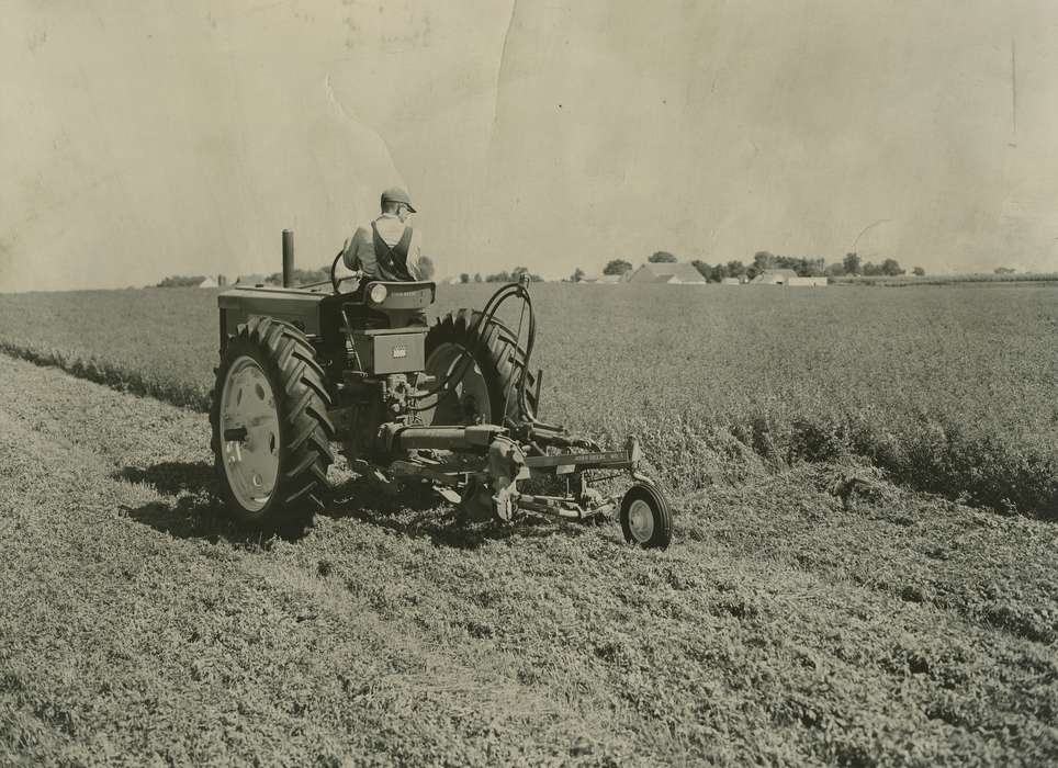 Farms, Farming Equipment, tractor, Iowa History, Barns, West Liberty, IA, Iowa, john deere, history of Iowa, Meyers, Peggy