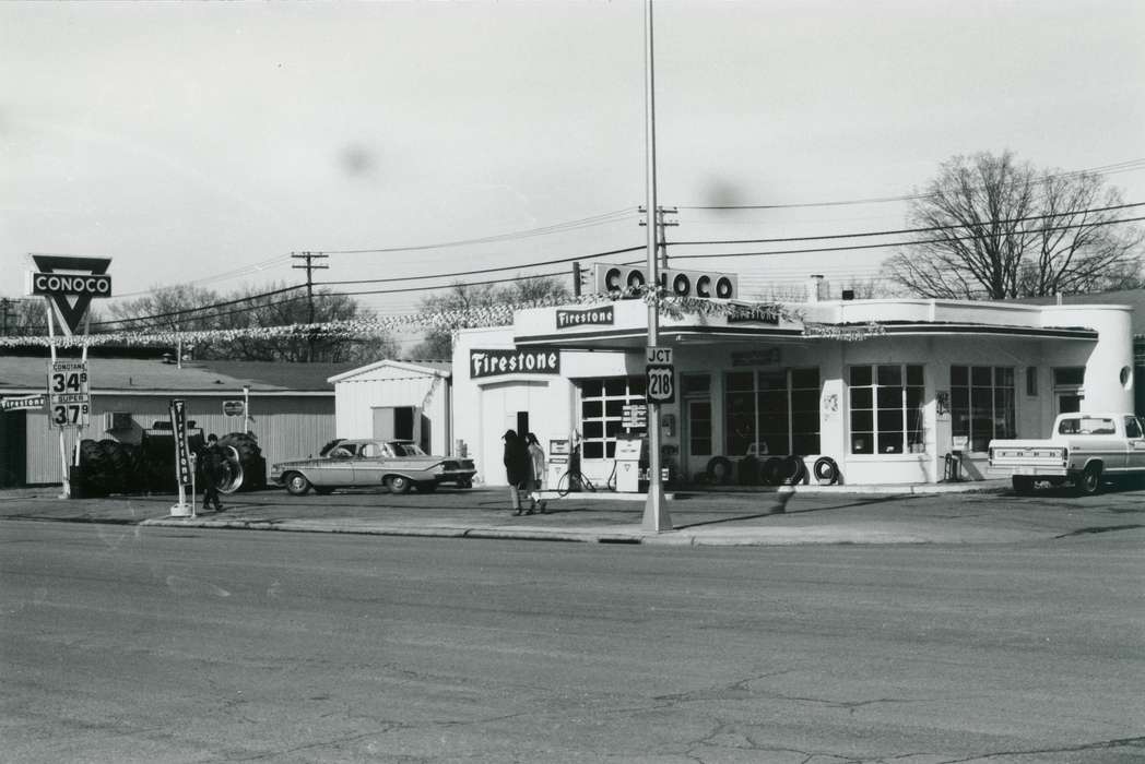 tires, gas pump, Businesses and Factories, gas station, history of Iowa, car, Iowa History, Cities and Towns, Waverly Public Library, truck, Motorized Vehicles, Main Streets & Town Squares, Iowa, conoco