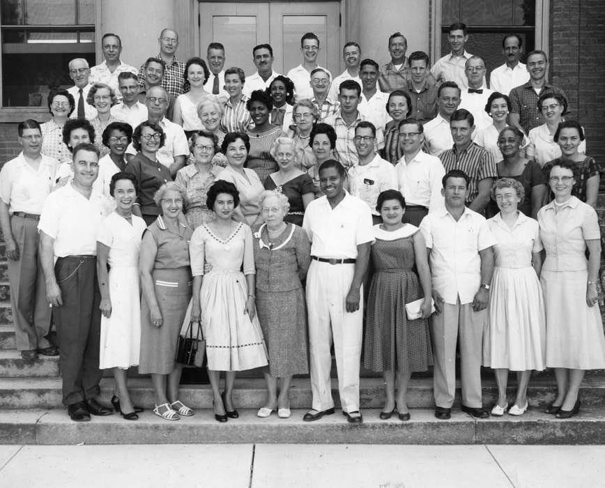 Portraits - Group, history of Iowa, Karns, Mike, gathering, african american, Cities and Towns, Iowa History, Cedar Rapids, IA, People of Color, Iowa