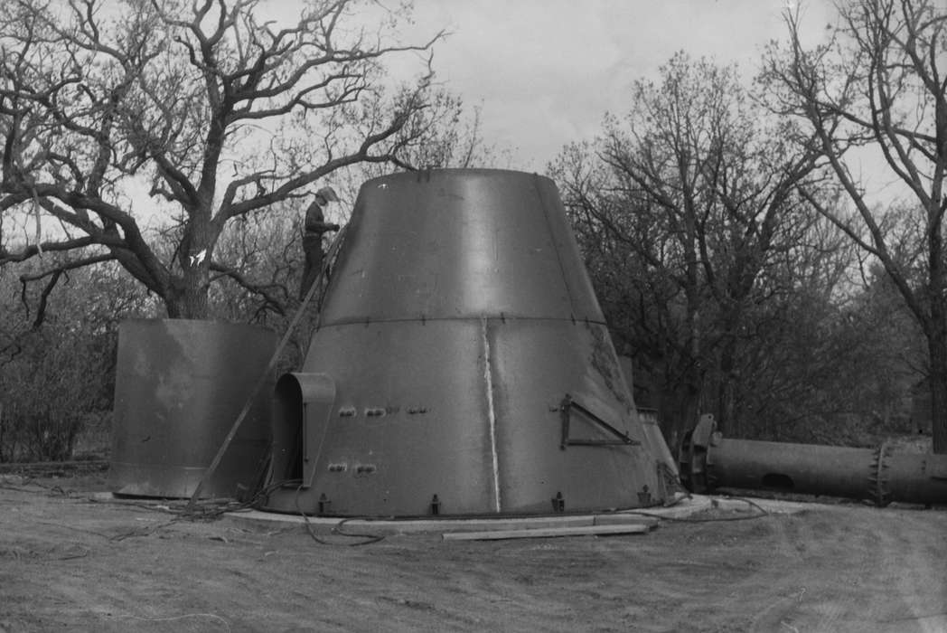 Labor and Occupations, ia, Iowa, welding, history, IA, United States, Coon Rapids, Photos, trees, Coon Rapids Enterprise, historic, water tower, construction