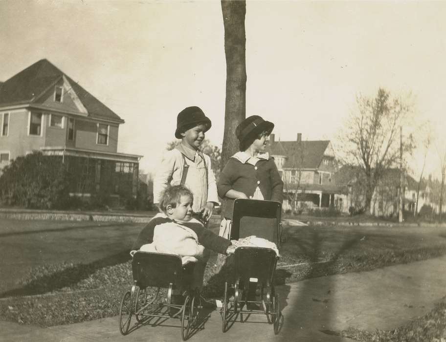 Dubuque, Ager and Coy, history, historic, United States, IA, Iowa, ia, Photos, Portraits - Group