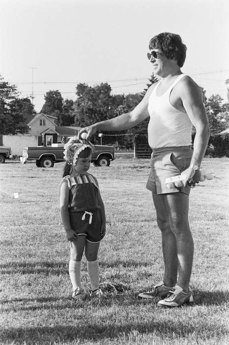 Coon Rapids Enterprise, Coon Rapids, tall, Iowa, Portraits - Group, historic, Fairs and Festivals, United States, Children, history, ia, egg, Photos, IA