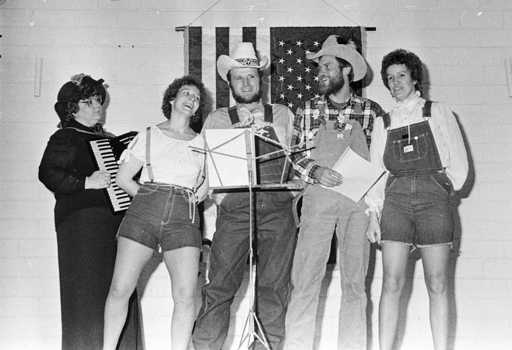 singing, Iowa, Carroll, United States, historic, history, Coon Rapids Enterprise, Photos, IA, cowboy, accordion, ia, Entertainment, Dedham