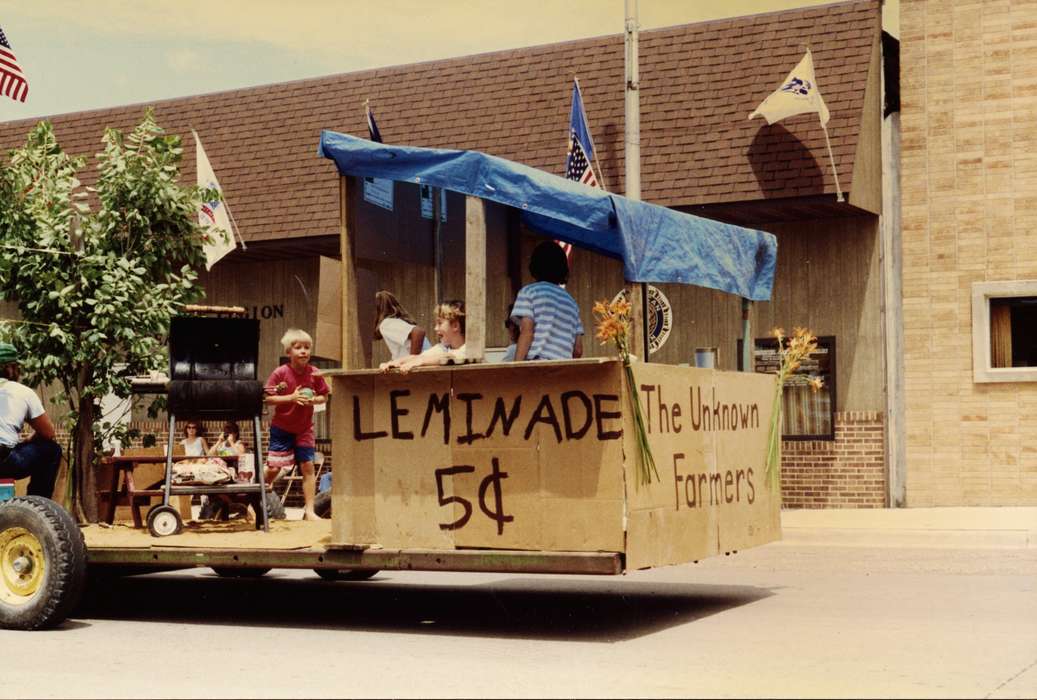 parade, Knivsland, Rick, Cities and Towns, Iowa, Children, Iowa History, float, lemonade, history of Iowa, grill, lemonade stand, Arlington, IA, Fairs and Festivals