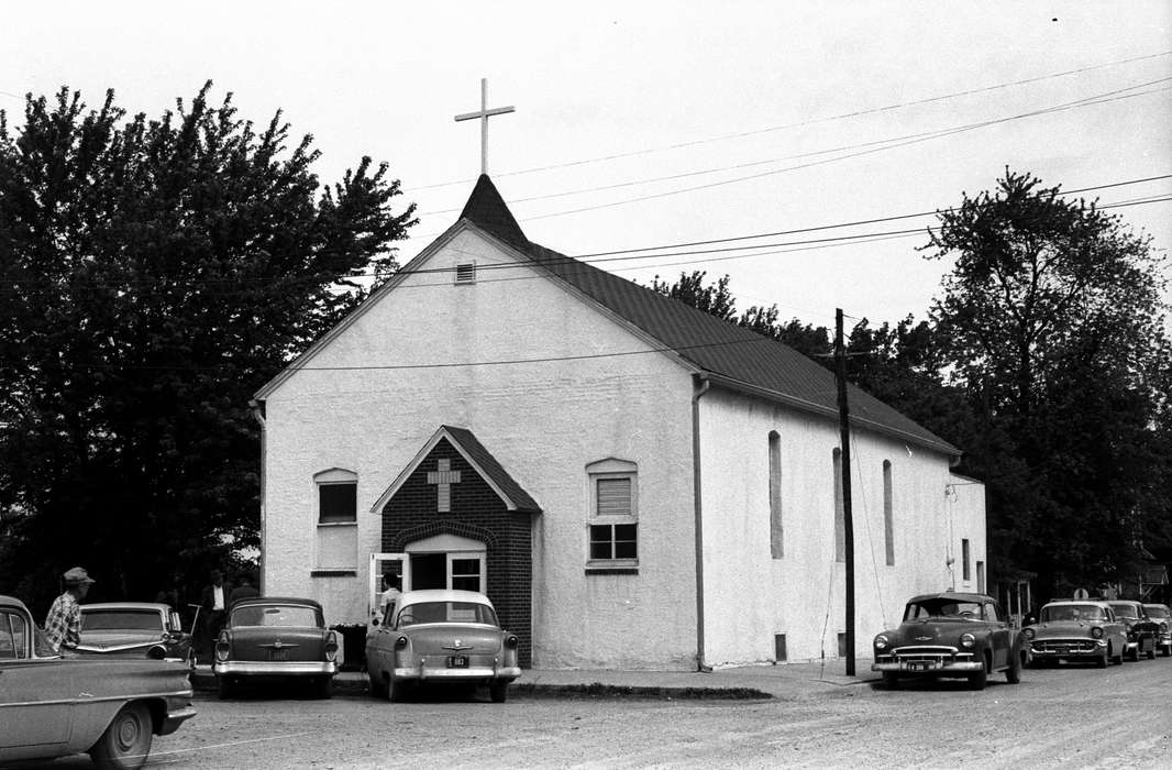church, Lemberger, LeAnn, Iowa History, catholic church, Numa, IA, history of Iowa, catholic, Religion, car, Iowa, Religious Structures