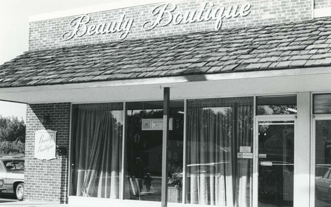 Waverly Public Library, storefront, Businesses and Factories, Iowa, correct date needed, history of Iowa, Iowa History