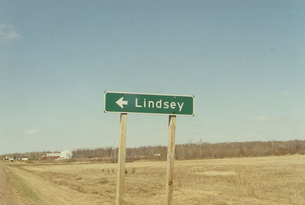 Cities and Towns, Iowa History, history of Iowa, sign, East, Lindsey, Lindsey, KS, Iowa