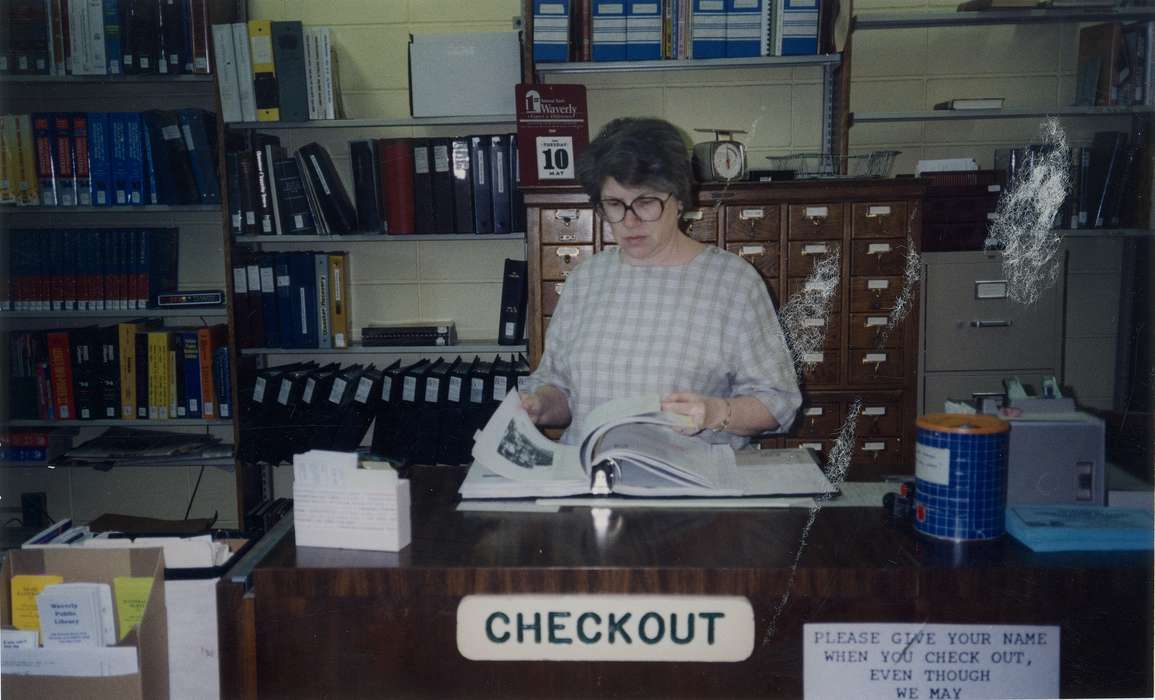 library, Labor and Occupations, history of Iowa, Portraits - Individual, Waverly, IA, binder, books, Iowa, portrait individual, Waverly Public Library, Iowa History