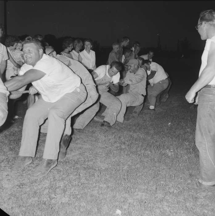 Portraits - Group, Iowa, IA, United States, Sports, Photos, historic, tug of war, Coon Rapids, history, rope, ia, Coon Rapids Enterprise, Outdoor Recreation