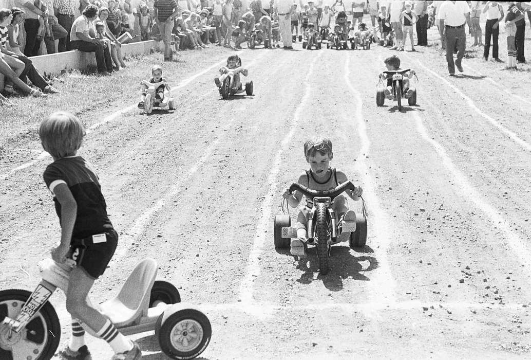 Coon Rapids Enterprise, Coon Rapids, Iowa, historic, Photos, Fairs and Festivals, United States, Children, ia, history, big wheel, IA, race