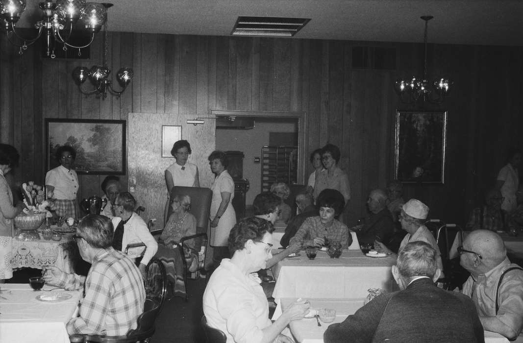 ia, Iowa, history, IA, dining hall, Coon Rapids, Photos, chandelier, Coon Rapids Enterprise, historic, wheelchair, Food and Meals, United States, nursing home