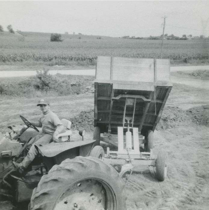 Meyers, Peggy, Farming Equipment, Iowa, Children, Iowa History, history of Iowa, Farms, West Liberty, IA
