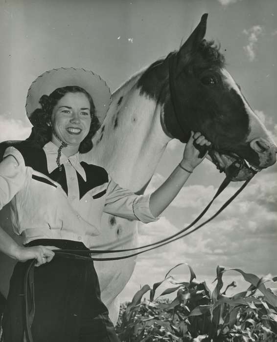 horse, history of Iowa, West Union, IA, costume, cowboy hat, Portraits - Individual, cowgirl, cornfield, Iowa, Iowa History, Animals, Fink-Bowman, Janna