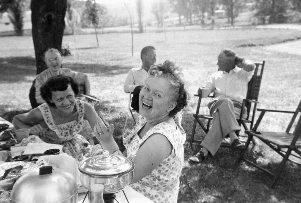 picnic, park, Iowa History, Cedar Rapids, IA, history of Iowa, laughing, Leisure, Karns, Mike, Iowa, Food and Meals