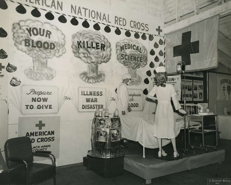 Photos, historic, Grout Museum of History and Science, United States, Iowa, Labor and Occupations, hospital bed, iv drip, medical cart, mannequin, red cross, Black Hawk, Fairs and Festivals, ia, history, blood drive, nurse, blood, Waterloo, IA