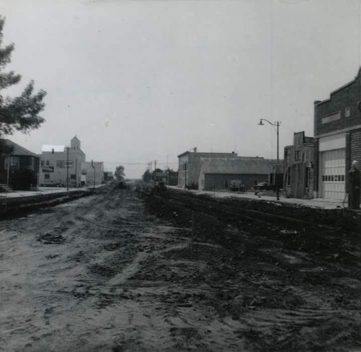 Main Streets & Town Squares, Vierkandt, Jean, dirt road, Cities and Towns, Buckeye, IA, Iowa, Iowa History, history of Iowa