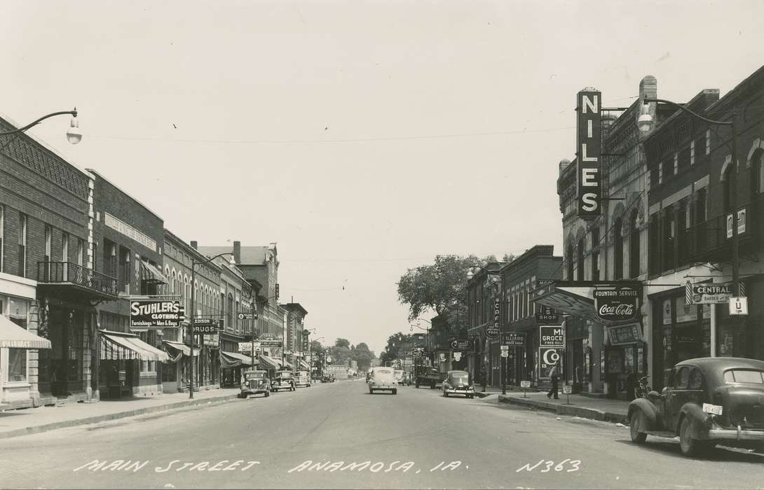 Cities and Towns, Iowa History, Anamosa, IA, history of Iowa, mainstreet, Businesses and Factories, Hatcher, Cecilia, Motorized Vehicles, Main Streets & Town Squares, street light, sign, storefront, car, Iowa