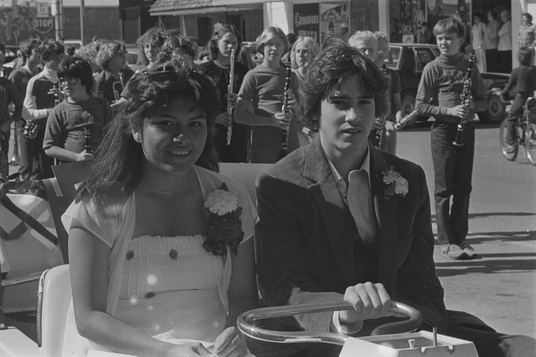 Schools and Education, Main Streets & Town Squares, Holidays, homecoming, Photos, history, IA, Coon Rapids Enterprise, ia, Iowa, historic, Coon Rapids, Cities and Towns, United States, Businesses and Factories, Portraits - Group