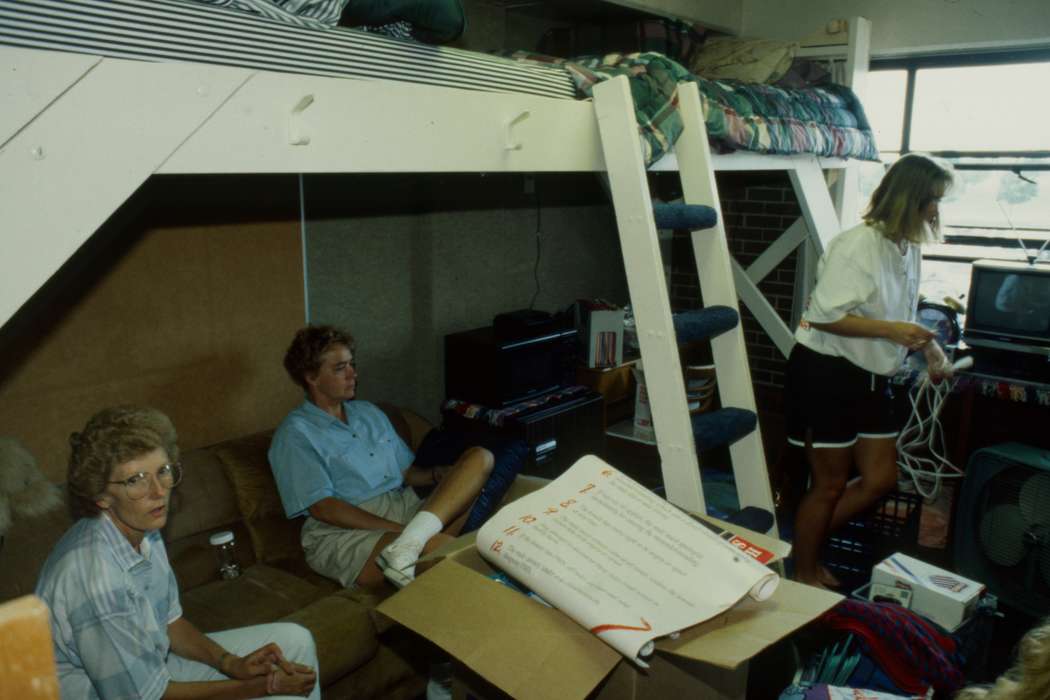 dorm room, history of Iowa, Schools and Education, UNI Special Collections & University Archives, ladder, bunk bed, Cedar Falls, IA, Iowa History, Iowa, uni, television, Families, university of northern iowa, tv