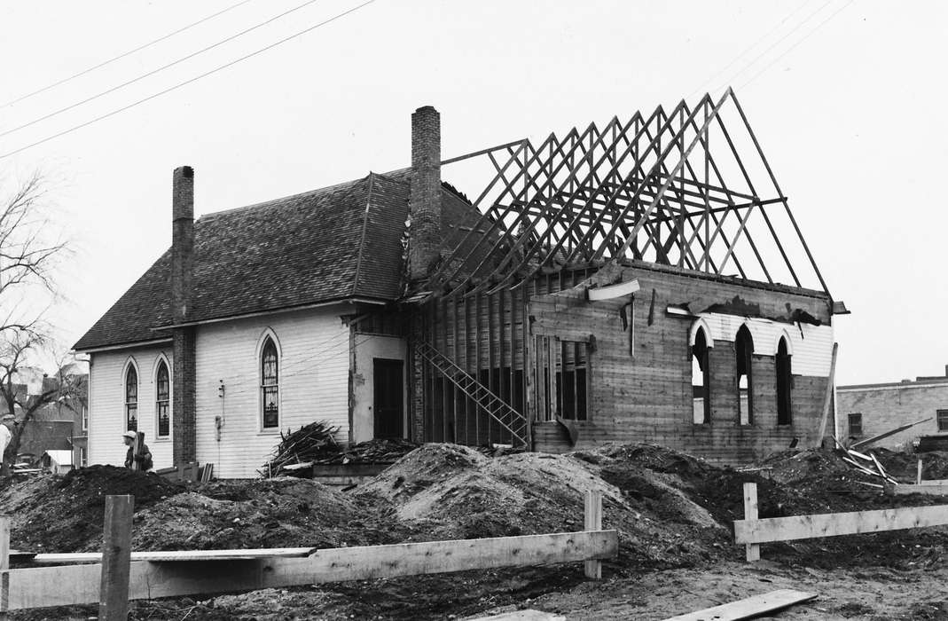 chimney, United States, construction, history, ia, Photos, Main Streets & Town Squares, Labor and Occupations, Coon Rapids Enterprise, historic, ladder, Iowa, construction worker, IA, dirt mound, Cities and Towns, Coon Rapids