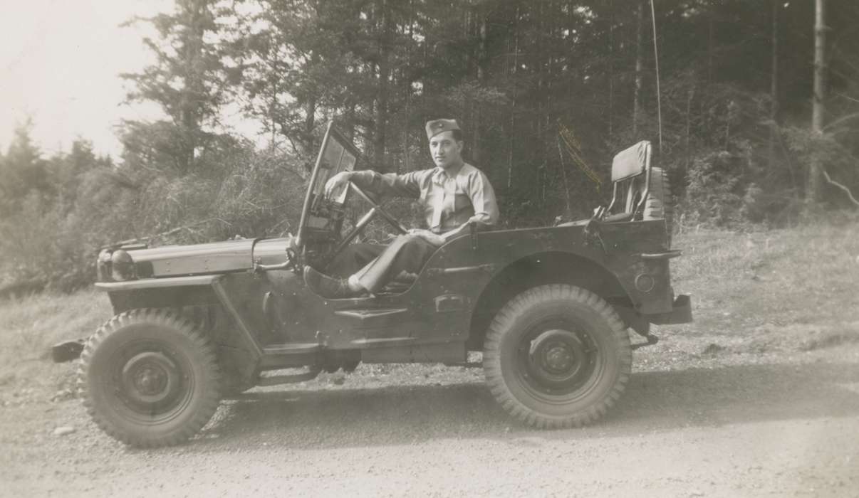 jeep, Iowa History, Military and Veterans, uniform, wwii, army, Iowa, history of Iowa, Good, Tiffany, Motorized Vehicles