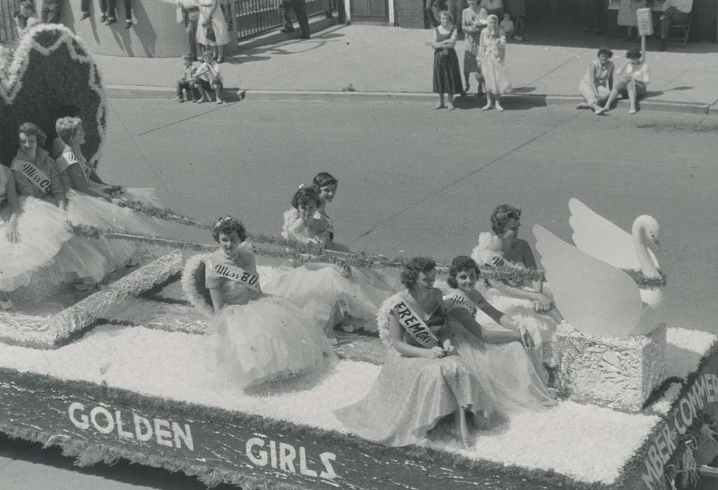 girls, Waverly Public Library, Cities and Towns, Iowa History, beauty queen, history of Iowa, Main Streets & Town Squares, float, Fairs and Festivals, parade, Iowa