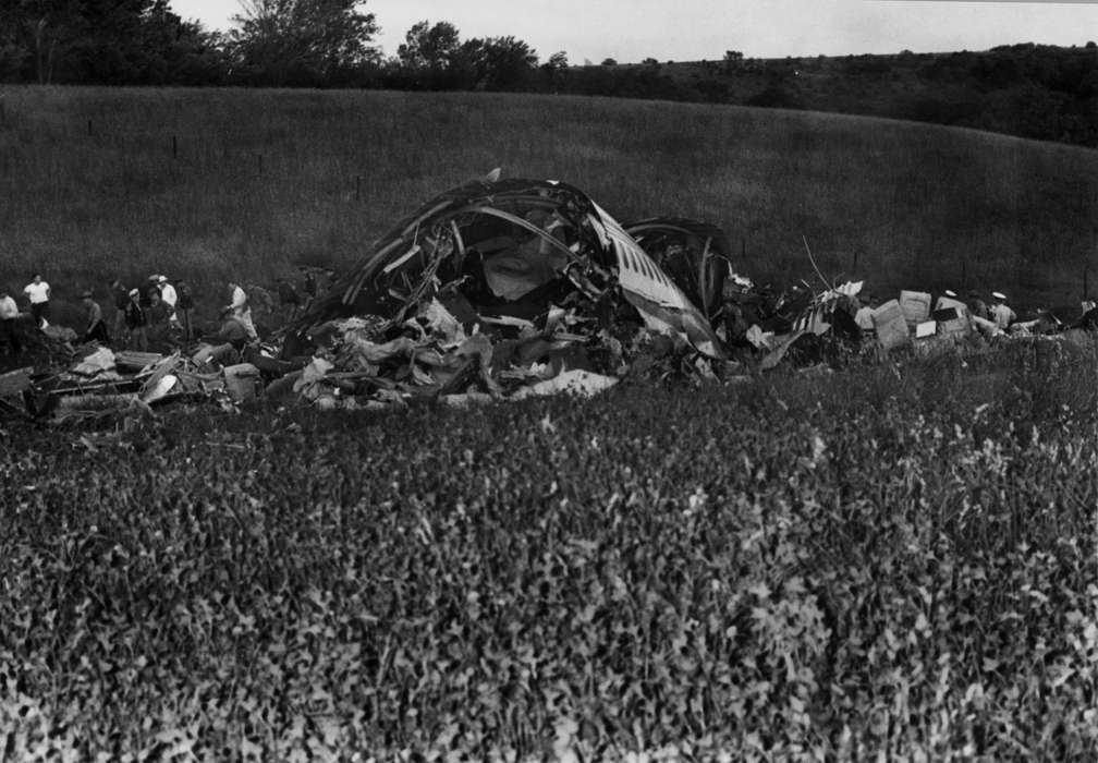 Lemberger, LeAnn, Wrecks, Iowa History, history of Iowa, Motorized Vehicles, Unionville, MO, crash, Iowa, plane, airplane