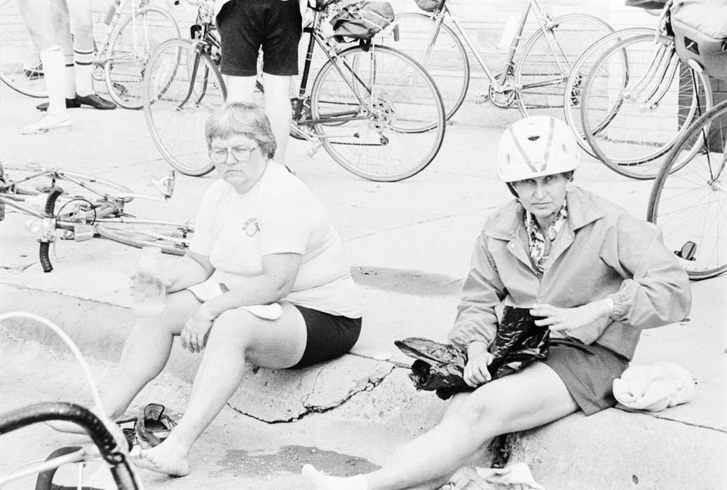 bikes, Iowa, women, Coon Rapids, United States, historic, history, Coon Rapids Enterprise, Photos, IA, ia, Outdoor Recreation