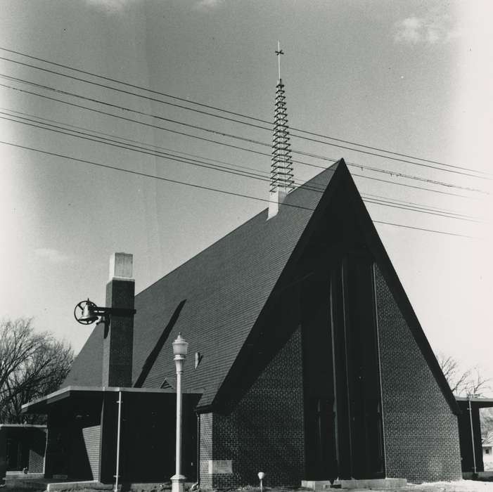 Waverly Public Library, church, Iowa, Iowa History, history of Iowa, IA, Religious Structures, architecture
