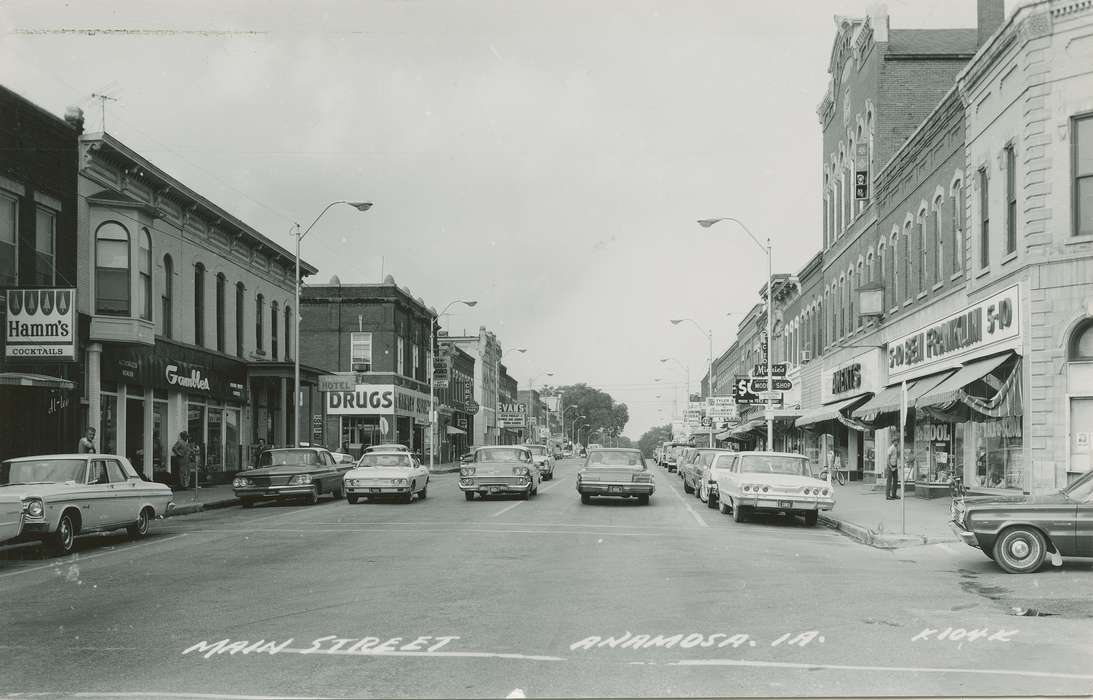 Iowa, mainstreet, Hatcher, Cecilia, car, Anamosa, IA, Main Streets & Town Squares, Motorized Vehicles, storefront, Iowa History, history of Iowa, street light, Businesses and Factories, Cities and Towns