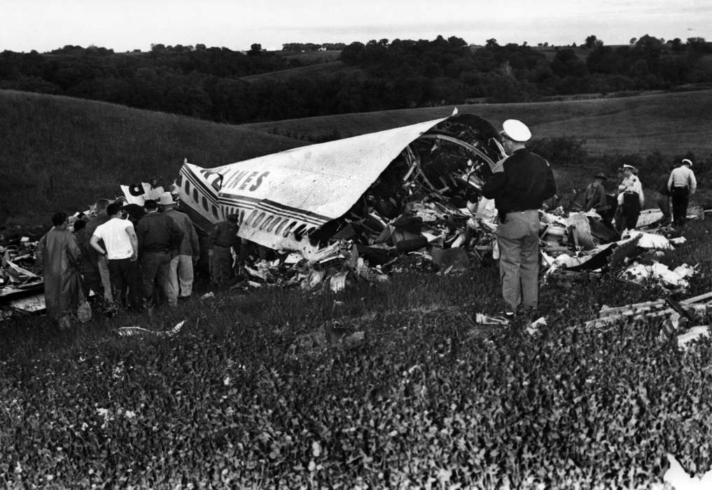 Iowa History, Lemberger, LeAnn, history of Iowa, crash, plane, airplane, Motorized Vehicles, Wrecks, Unionville, MO, Iowa