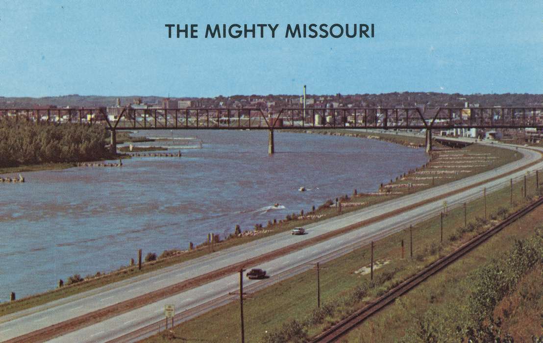 automobile, Lakes, Rivers, and Streams, Shaulis, Gary, river, Iowa, Iowa History, railroad track, bridge, postcard, history of Iowa