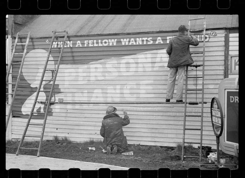 ladder, history of Iowa, Businesses and Factories, Cities and Towns, Library of Congress, scaffolding, Iowa History, siding, paint, Iowa, painting, men, working, Labor and Occupations