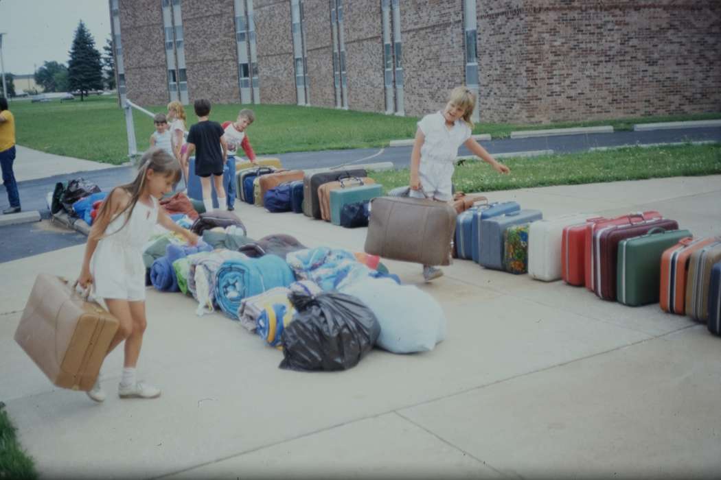 sleeping bags, Photos, Children, sidewalk, girl, suitcase, Travel, United States, ia, Iowa, history, Coon Rapids Enterprise, boy, luggage, MO, historic