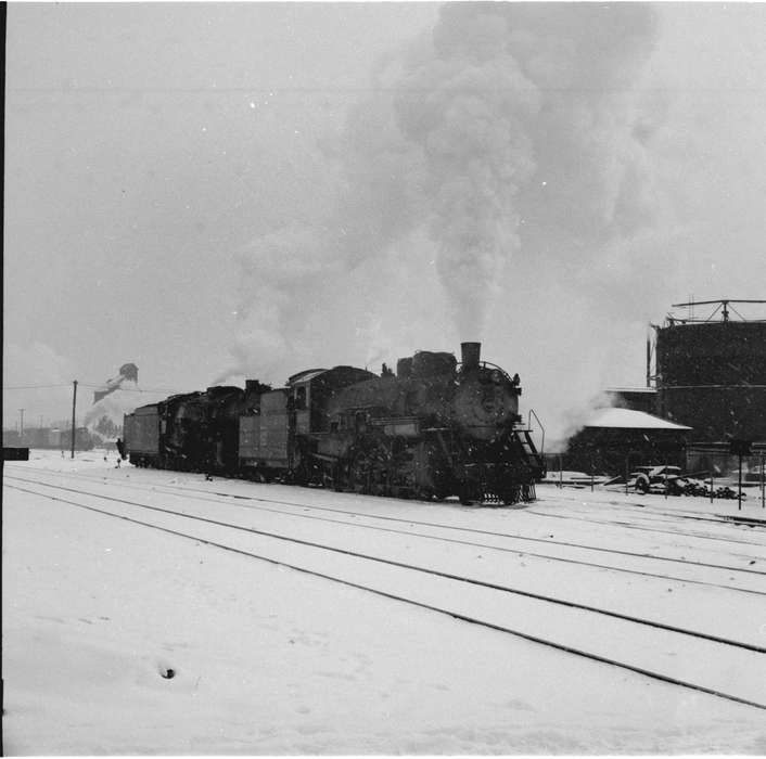locomotive, Ottumwa, IA, Train Stations, Lemberger, LeAnn, Iowa History, Winter, Iowa, steam engine, Motorized Vehicles, history of Iowa, train track, train