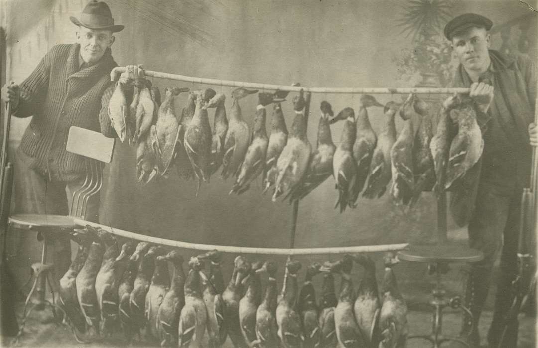 Outdoor Recreation, Coon Rapids Enterprise, duck, Portraits - Group, hat, hunt, chair, Animals, Cities and Towns